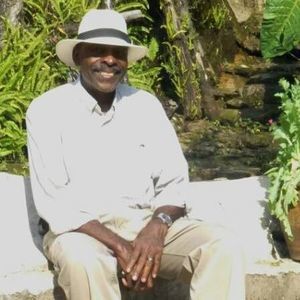 Meet your Posher, Claude